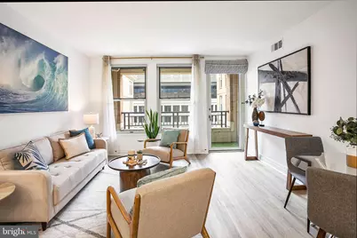 915 E Street NW #1105, Washington, DC 20004 - Photo 2