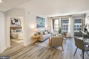 915 E St NW, Washington, DC 20004 - Photo 12