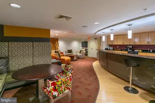 915 E St NW, Washington, DC 20004 - Photo 36