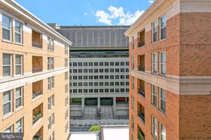 915 E St NW, Washington, DC 20004 - Photo 30