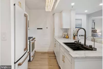915 E Street NW #1105, Washington, DC 20004 - Photo 8