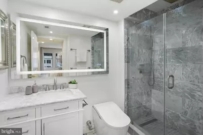 915 E Street NW #1105, Washington, DC 20004 - Photo 18
