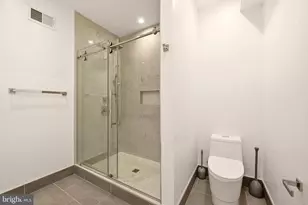1023 16th St NE, Washington, DC 20002 - Photo 20