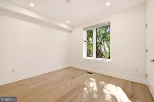 1023 16th St NE, Washington, DC 20002 - Photo 16