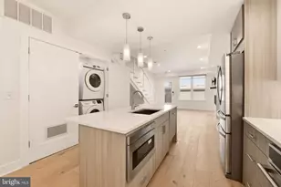 1023 16th St NE, Washington, DC 20002 - Photo 8