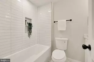 2716 Sherman Ave NW, Washington, DC 20001 - Photo 18
