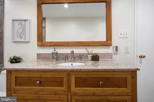 3225 Grace St NW, Washington, DC 20007 - Photo 26