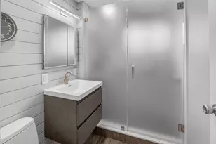 3900 Tunlaw Rd NW, Washington, DC 20007 - Photo 16