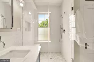 3333 18th St NW, Washington, DC 20010 - Photo 26