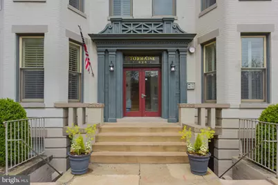 424 E Capitol Street NE #3, Washington, DC 20003 - Photo 2