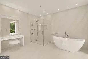 3703 Reservoir Rd NW, Washington, DC 20007 - Photo 34