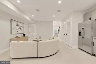 3703 Reservoir Rd NW, Washington, DC 20007 - Photo 50