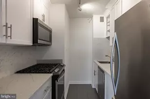 1545 18th St NW, Washington, DC 20036 - Photo 8