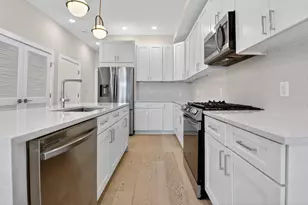 217 20th St NE, Washington, DC 20002 - Photo 6
