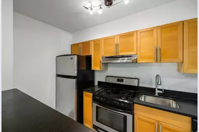 1801 Clydesdale Place NW, Washington, DC 20009 - Photo 8