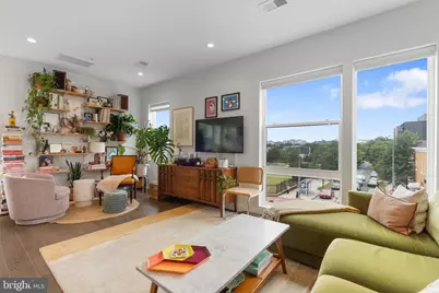 653 Irving Street NW #7, Washington, DC 20010 - Photo 2