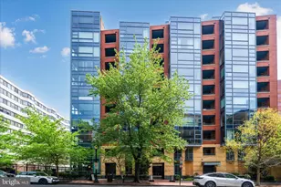 1117 10th St NW, Washington, DC 20001 - Photo 2