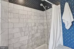 1632 Riggs Pl NW, Washington, DC 20009 - Photo 24