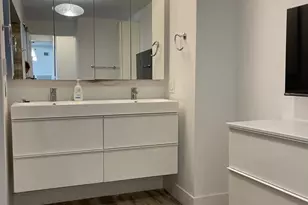 510 N St SW, Washington, DC 20024 - Photo 36