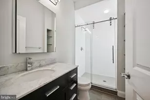 1832 Swann St NW, Washington, DC 20009 - Photo 14