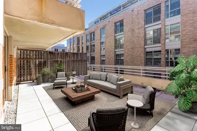1275 25th Street NW #609, Washington, DC 20037 - Photo 2