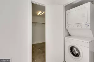 1275 25th St NW, Washington, DC 20037 - Photo 28