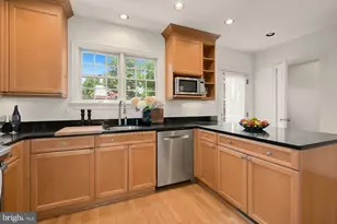 4505 Alton Pl NW, Washington, DC 20016 - Photo 10