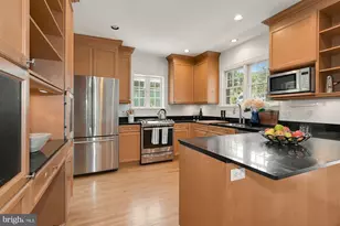 4505 Alton Pl NW, Washington, DC 20016 - Photo 8