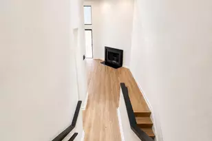 406 15th St SE, Washington, DC 20003 - Photo 8