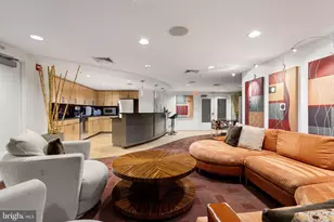 915 E St NW, Washington, DC 20004 - Photo 14