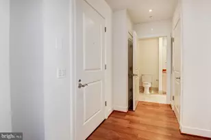 2425 L NW, Washington, DC 20037 - Photo 14