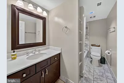 1080 Wisconsin Avenue NW #2020, Washington, DC 20007 - Photo 10