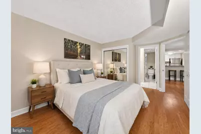 1080 Wisconsin Avenue NW #2020, Washington, DC 20007 - Photo 4