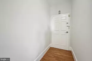 1511 22nd St NW, Washington, DC 20037 - Photo 2