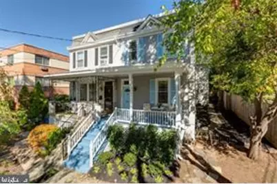 4457 Macarthur Boulevard NW, Washington, DC 20007 - Photo 2