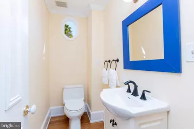 4457 Macarthur Boulevard NW, Washington, DC 20007 - Photo 16