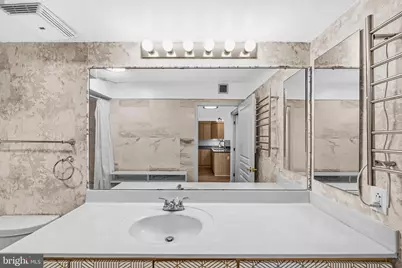 631 D Street NW #637, Washington, DC 20004 - Photo 20