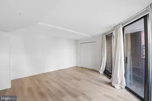1099 22nd Street NW, Washington, DC 20037 - Photo 6