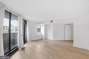 1099 22nd Street NW, Washington, DC 20037 - Photo 8