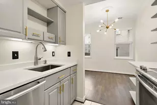 2114 N St NW, Washington, DC 20037 - Photo 20