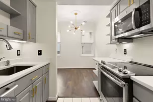 2114 N St NW, Washington, DC 20037 - Photo 18