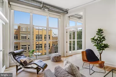 2380 Champlain Street NW #306, Washington, DC 20009 - Photo 2