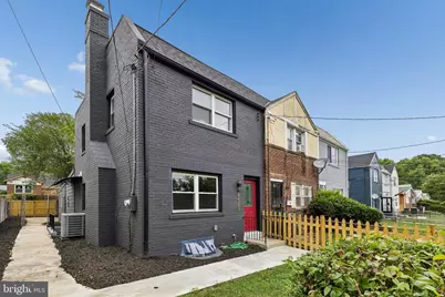 4620 Hanna Place SE, Washington, DC 20019 - Photo 2