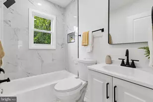 4620 Hanna Pl SE, Washington, DC 20019 - Photo 14