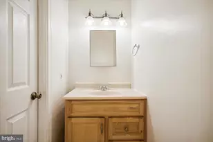 2025 11th St NW, Washington, DC 20001 - Photo 16