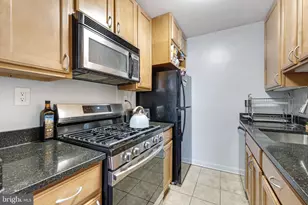 5112 MacArthur Blvd NW, Washington, DC 20016 - Photo 10