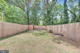 2842 30th St NE, Washington, DC 20018 - Photo 16
