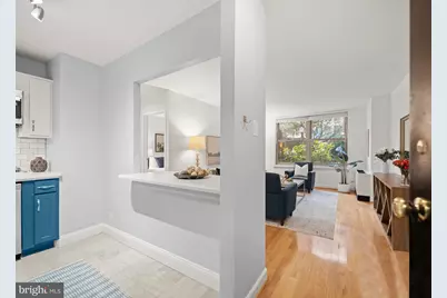 1260 21st Street NW #107, Washington, DC 20036 - Photo 6