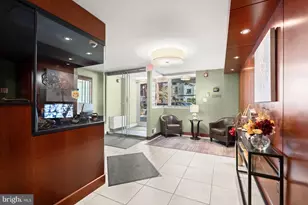 1260 21st Street NW, Washington, DC 20036 - Photo 4