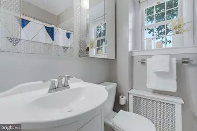 3925 Davis Place NW #B7, Washington, DC 20007 - Photo 18